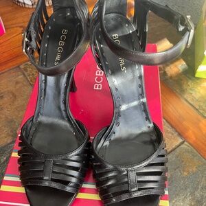 BCBG Black Stiletto Sandals Heels Shoes Size 8